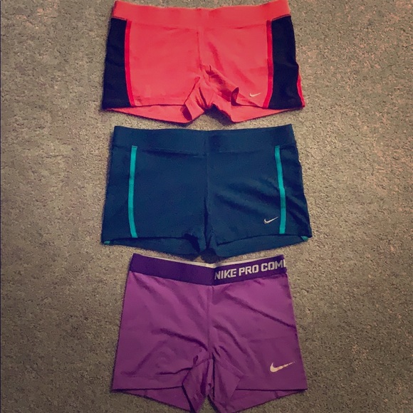 Nike Pants - Nike spandex shorts